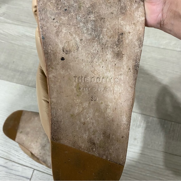 The Odells Puffy Slides - Picture 4 of 5